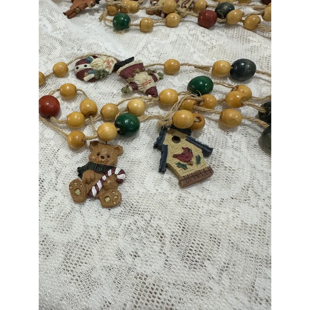 Christmas Beaded Garland Santa Snowman Teddy Bear Birdhouse Rustic Holiday Decor